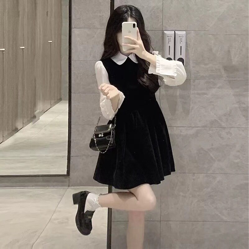 秋冬韩系娃娃领小黑裙显高