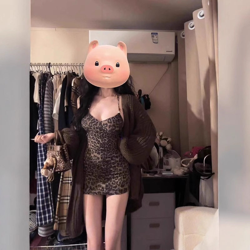 夏季豹纹挂脖吊带性感包臀连衣裙