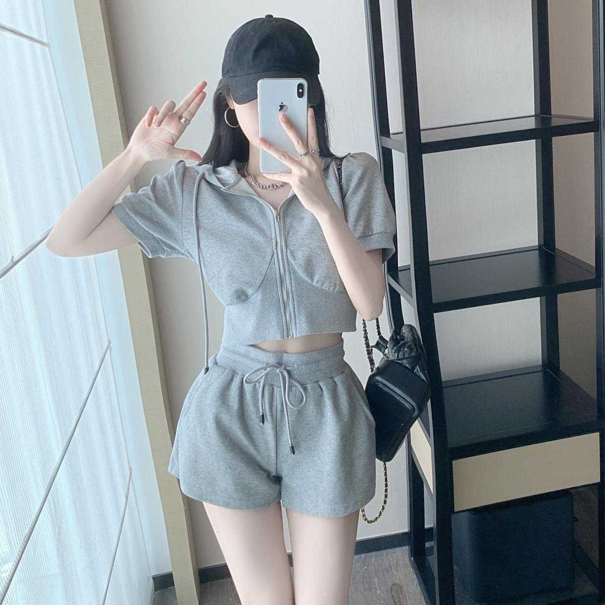 夏季短款休闲运动套装女显高显瘦