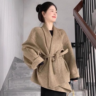 老钱风高级感卡其色中长款毛呢外套冬季加厚呢子大衣女设计感小众