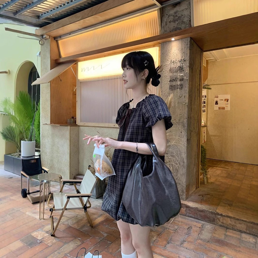 夏季格子泡泡袖花苞短袖连衣裙