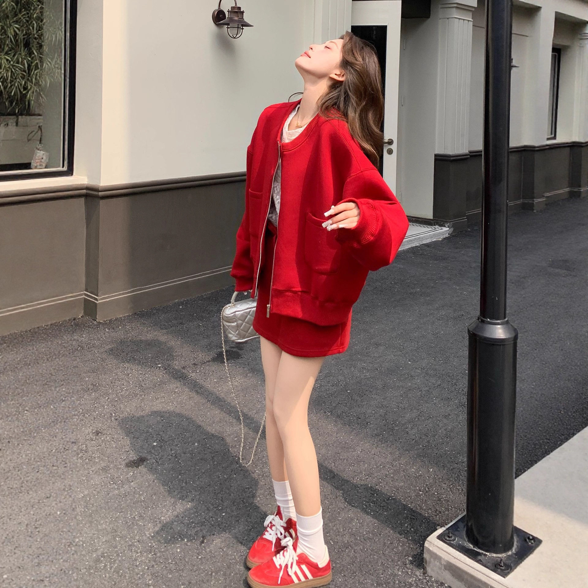 红色休闲运动套装女春秋季高级感卫衣短裙两件套早秋连衣裙套装
