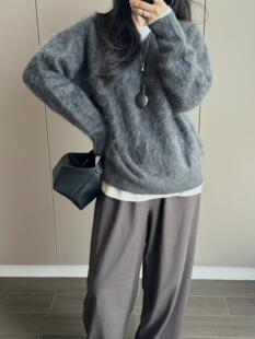 康赛妮100纯山羊绒女士V领拉绒毛衣秋冬纯色宽松大码拉毛打底绒衫