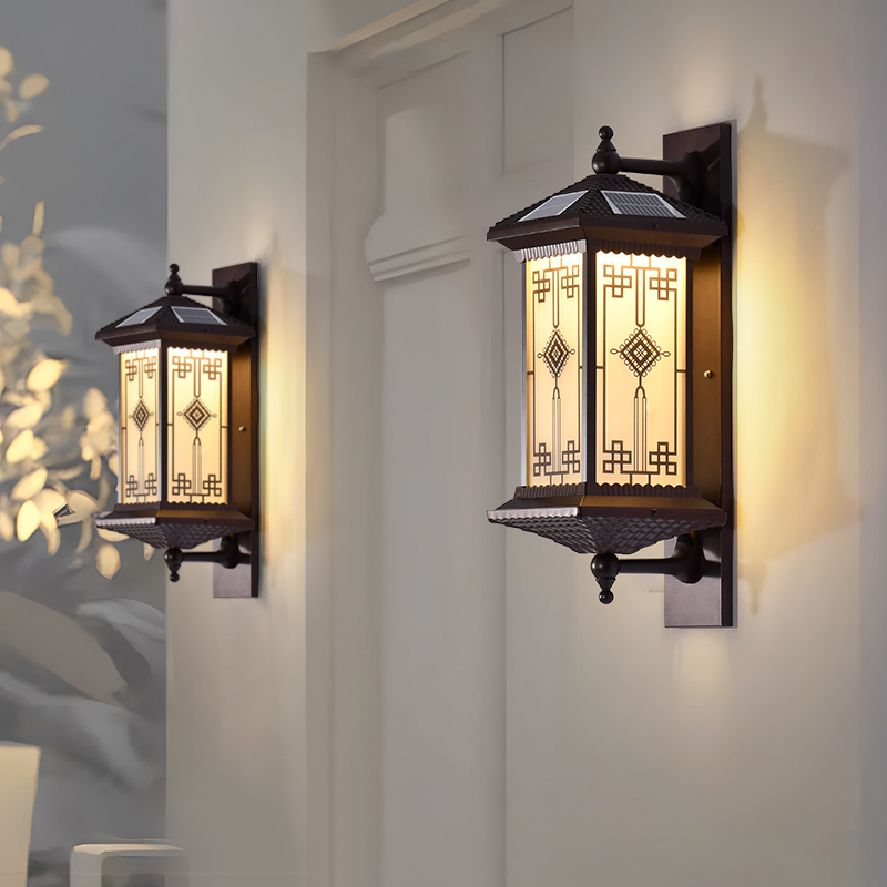 太阳能壁灯户外防水大门口别墅外墙阳台室外新中式覆古超亮庭院灯