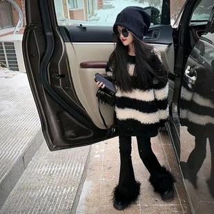 童装女童黑白条纹卫衣秋冬季加绒加厚中大童时髦洋气宽松毛毛衣潮