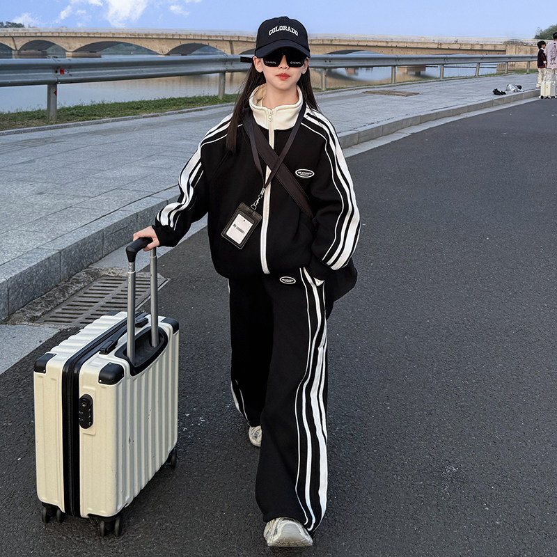 女童装立领秋冬运动套装2025新款时髦洋气中大童加绒休闲两件套潮