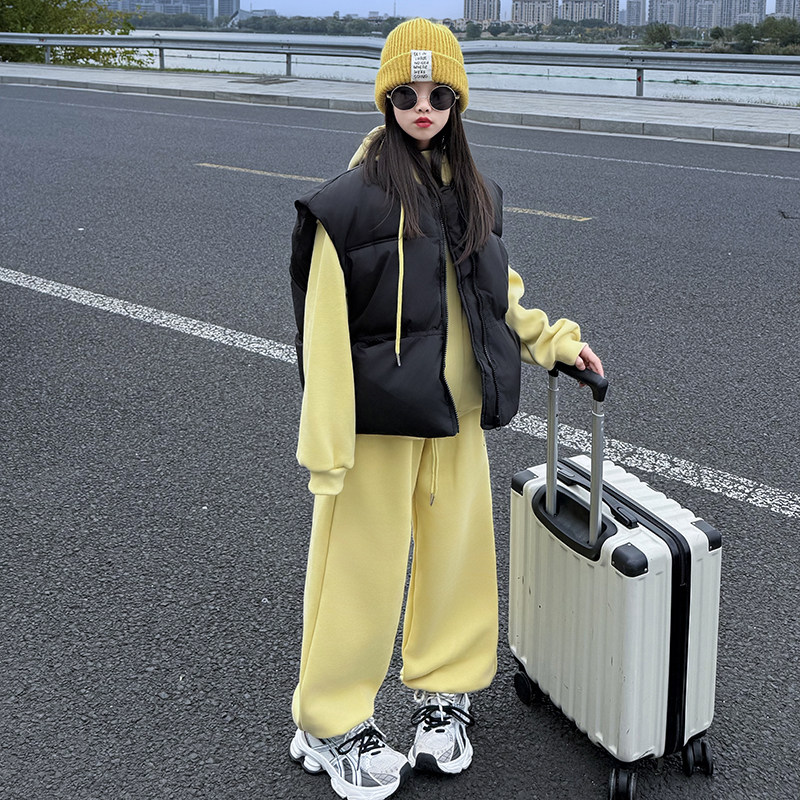 女童秋冬款套装2025新款儿童冬季夹棉马甲大童女孩冬装保暖三件套,童装/婴儿装/亲子装,马甲,淘宝优惠券,粉丝福利购,淘宝优惠卷