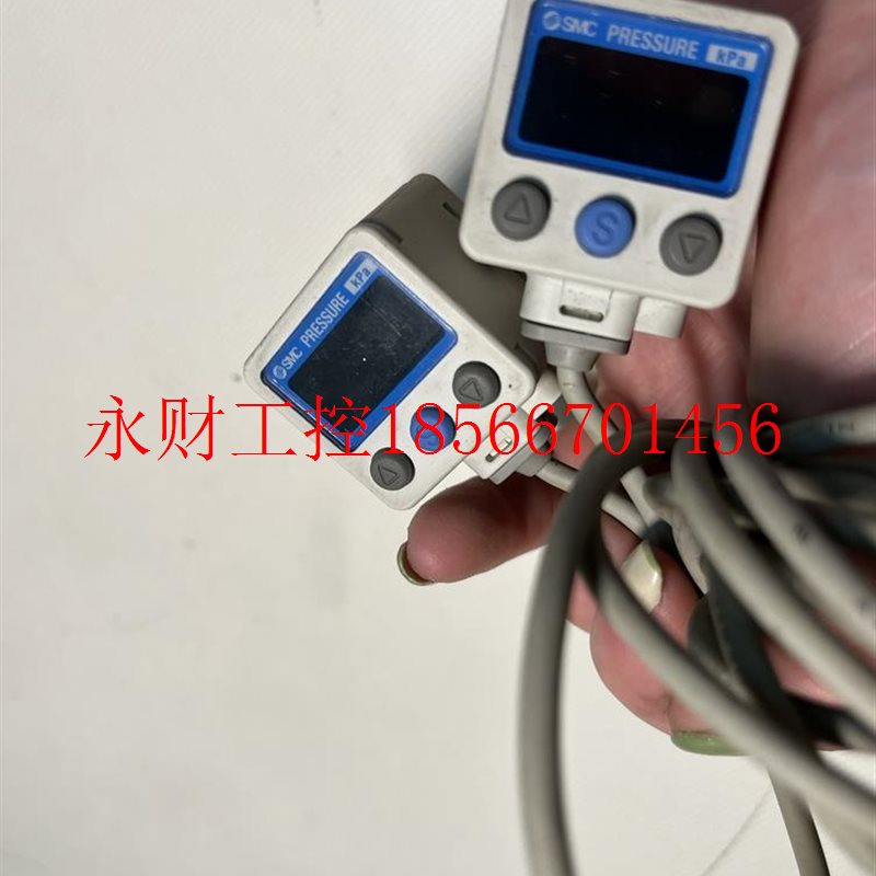 议价SMC数显压力开关ZSE40AF-01-R真空压力表,¥