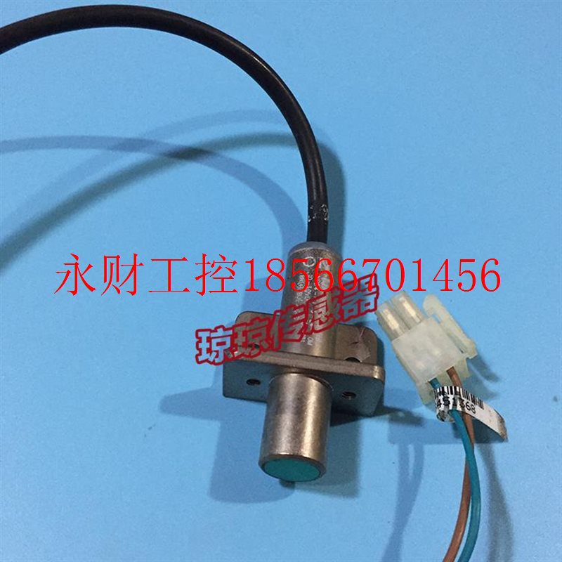 议价德国P+F倍加福NBB4-12M45-Z4-1.0M常开传感器接近开关传感￥