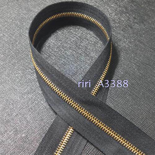 Authenticity Switzerland Imported RIRI Code. M4 Gold Lili zipper 2110 black Soft cotton Feelin the Home Fabric , Sew DIY Material,Tools and finished products , Sew DIY Fitting/Accessories/Accessories , Zip  category - from Buy2taobao.com to provide professional Taobao agent buy service
