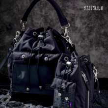 STAYWILD 尼龙丝绵水桶包手机收纳包斜挎水壶包抽绳便携挎包岩袋