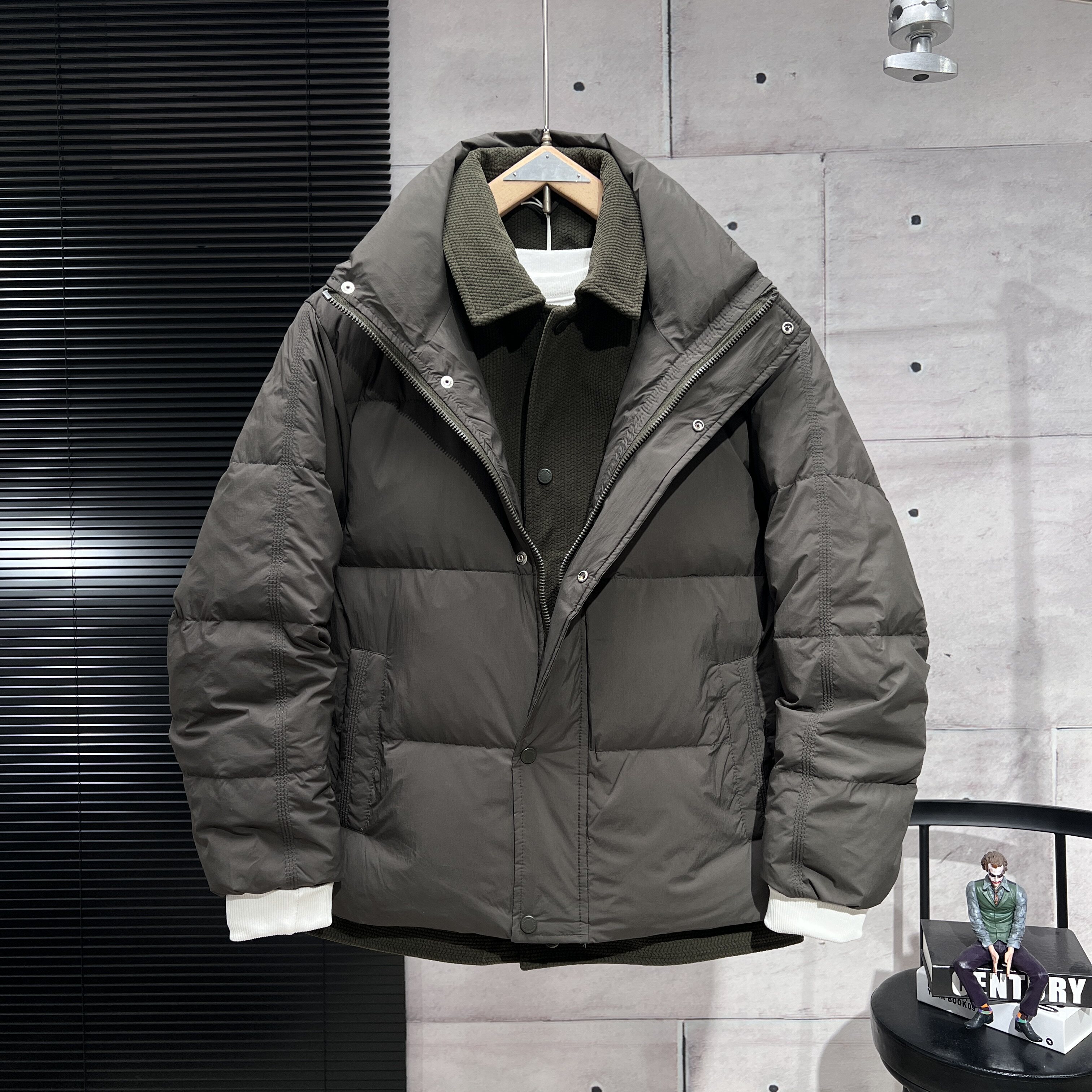 2025冬季新款男士立领假两件羽绒服