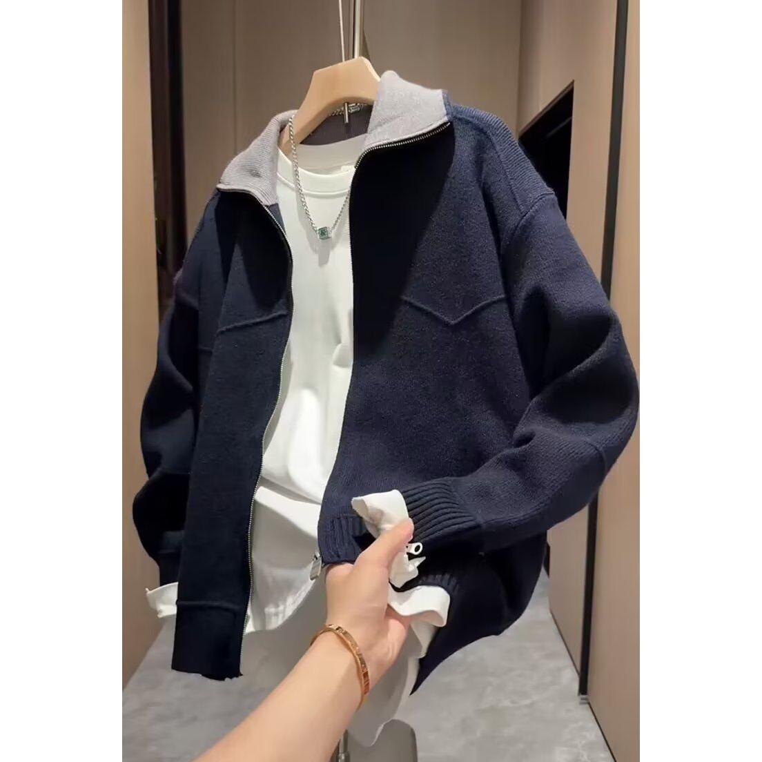 蓝色