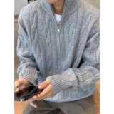 灰色