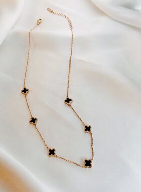 2022年网红新款小众轻奢高级钛钢女四叶草韩版简约锁骨链项链