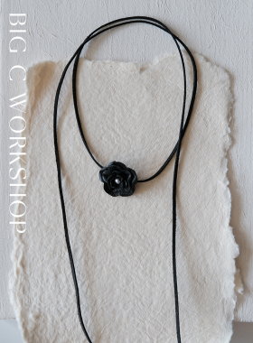 小羊皮珍珠茶花多种搭配毛衣链