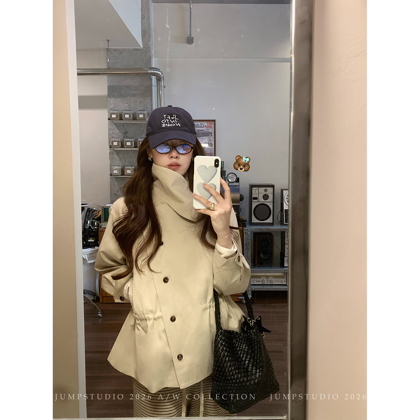 草莓跳 复古杏色廓形工装风衣外套女秋季设计感收腰显瘦短款外套图片