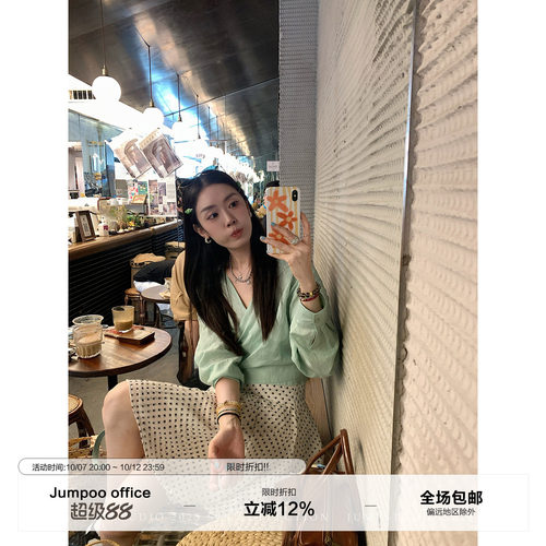 草莓跳 绑带式v领长袖防晒衬衫女夏季轻薄透气宽松短款苎麻衬衣
