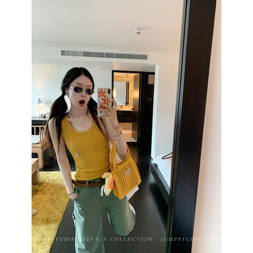 草莓跳 纯色u领桑蚕丝针织无袖背心女夏季亲肤透气修身显瘦上衣
