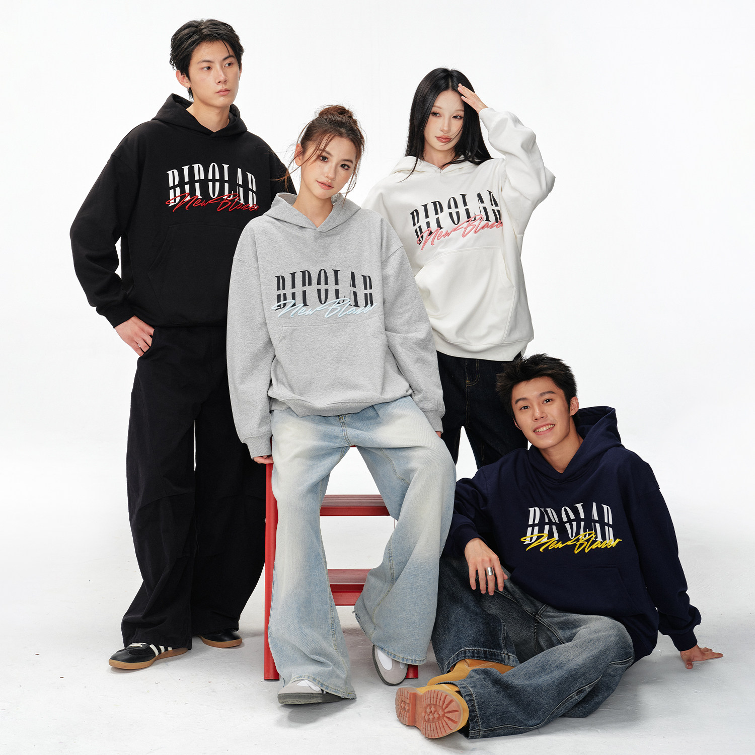 BIPOLAR硅胶立体绣连帽卫衣