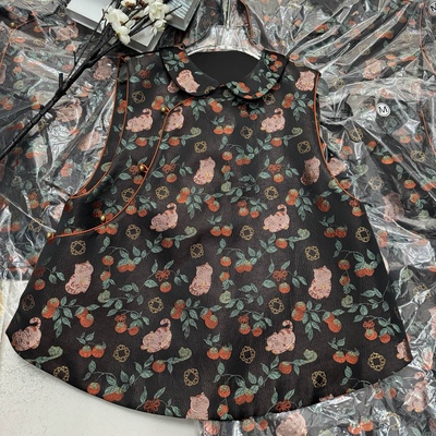 真丝蜀锦柿柿如意招财猫马甲 娃娃领减龄少女范儿25南油秋冬新款