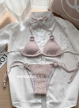 韩版褶皱设计感比基尼女显瘦度假风泳衣海边小众时尚两件套泳装