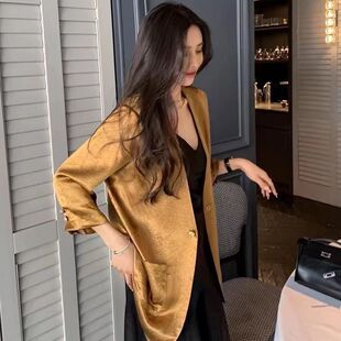 高级感休闲时尚西装外套女2025年春季新款减龄韩系宽松西服设计感