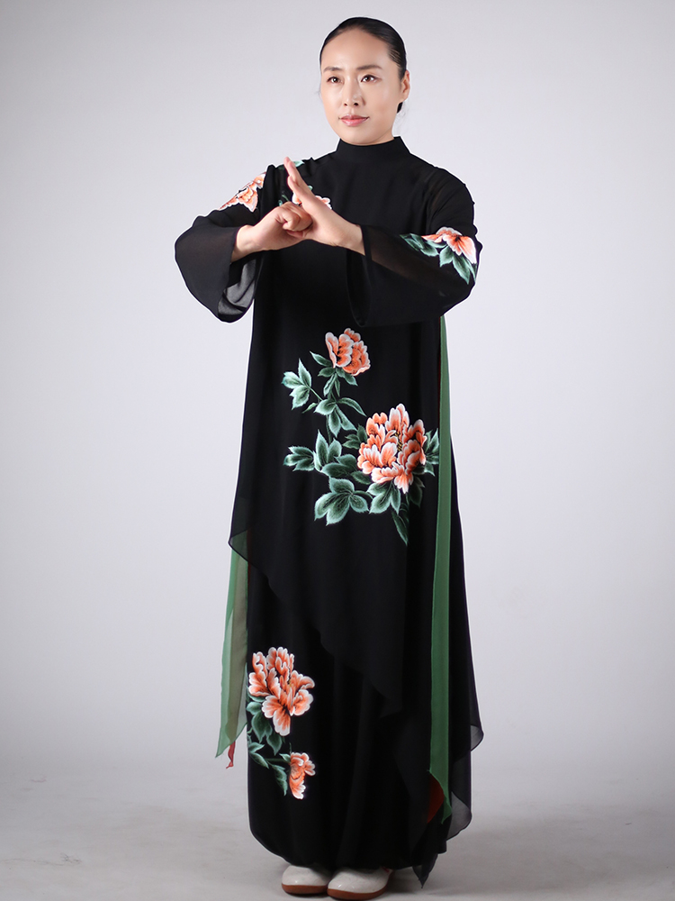 马蕾太极女式高档刺绣太极表演服