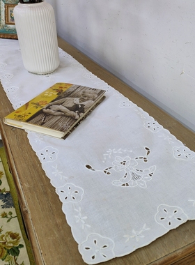 H317 手绣 长方桌旗 白色白绣 麻质25x125cm 有氧化