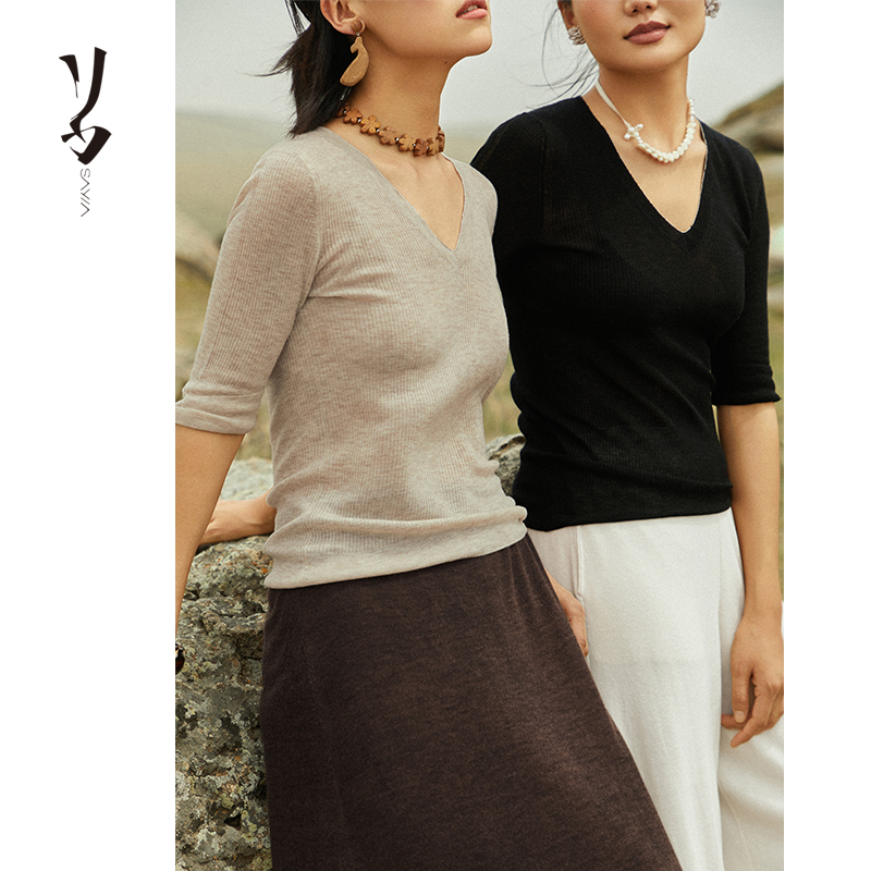 简约V领串珠轻薄精纺水溶