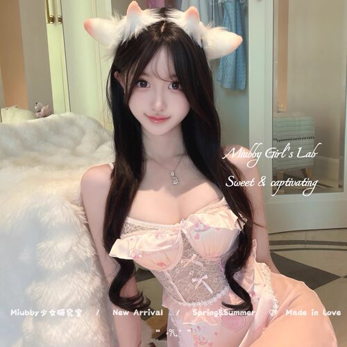 Miubby「羊羊圆舞曲」纯欲少女卡通印花蕾丝透视带胸垫吊带睡裙