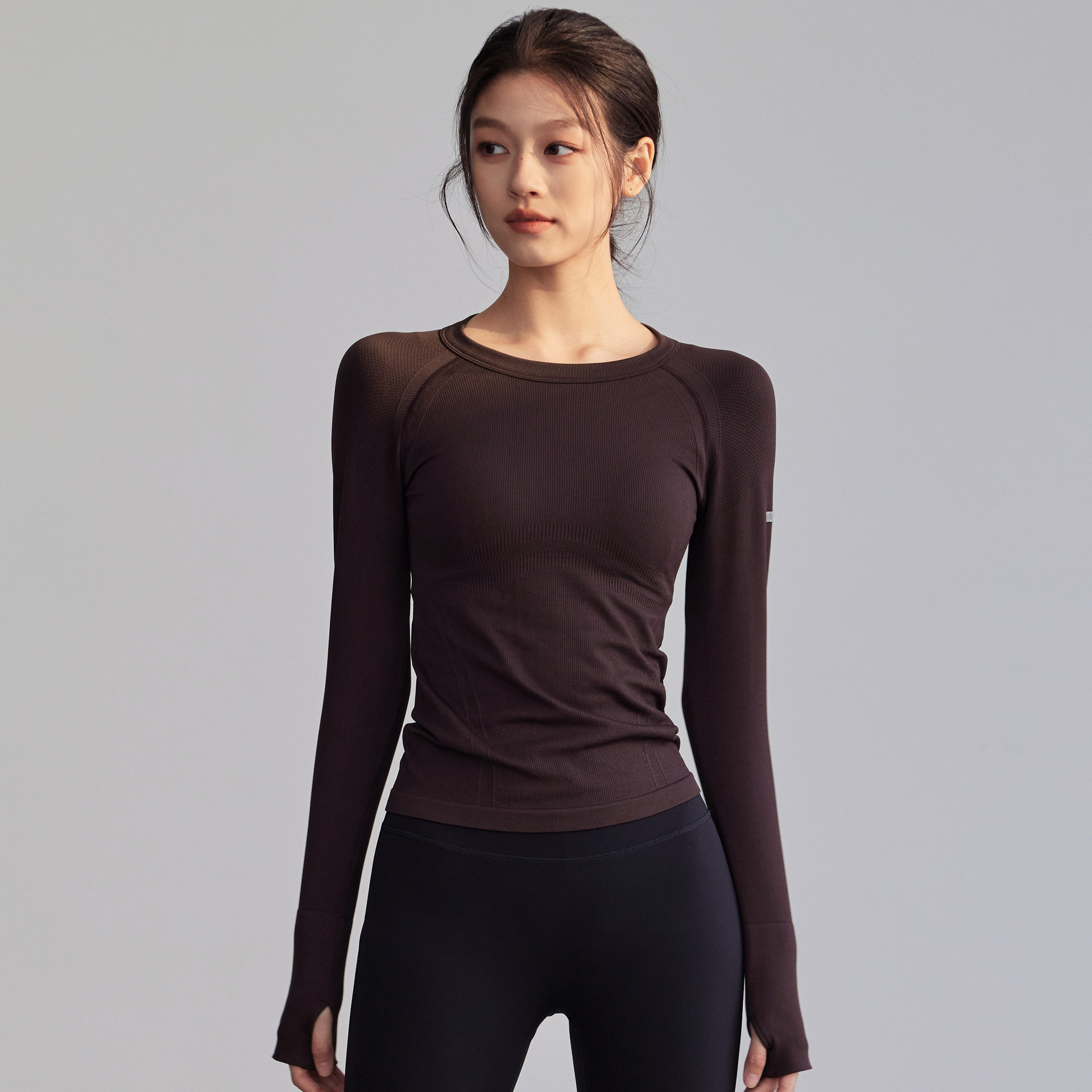 外贸尾单新款2026女瑜伽服T恤运动衣高品质速干跑步打底显瘦弹力