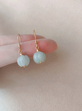 万圣节耳环女新款气质小众设计感耳钉天然翡翠南瓜耳饰