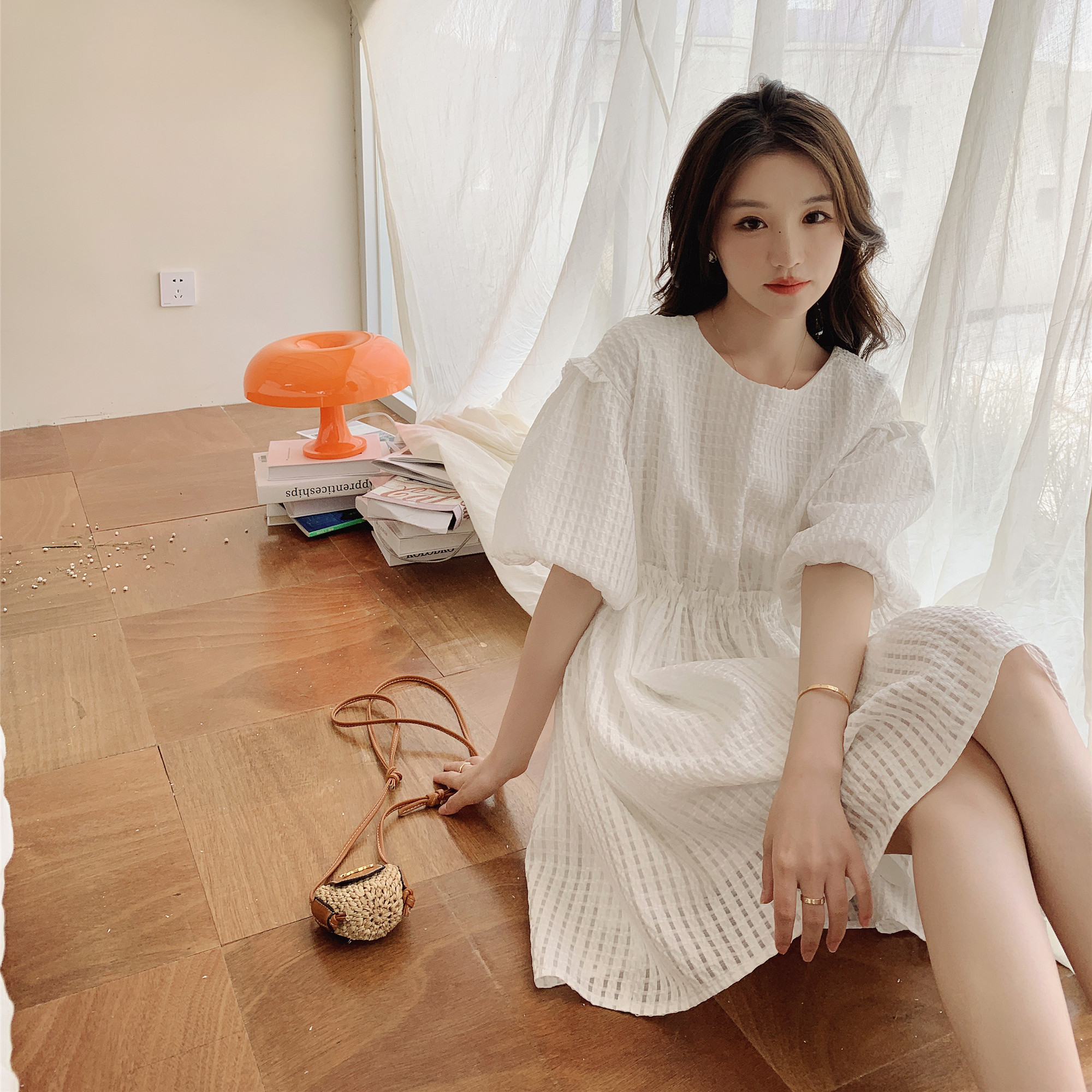 高级感法式温柔风白色连衣裙女夏2023年新款气质甜美初恋仙女裙子图片