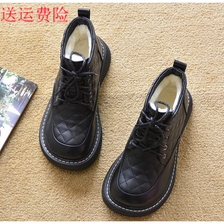 马丁靴平跟短靴包邮欧美