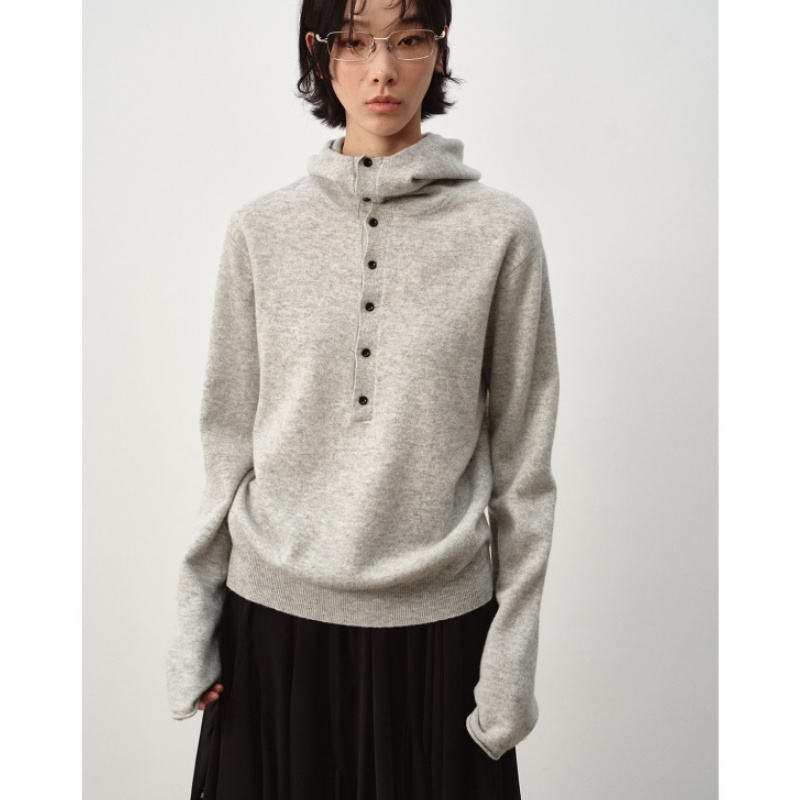 2025新款春秋休闲连帽羊毛毛衣女针织衫半开领长袖宽松上衣外穿潮