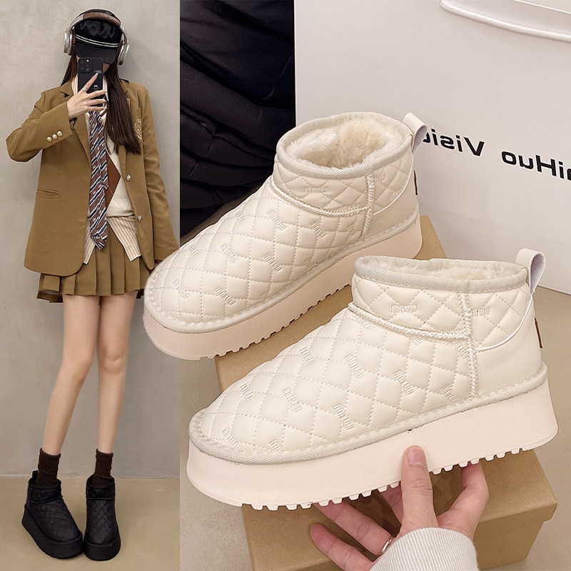 户外冬季短筒面包鞋2024新款防寒保暖加绒一脚蹬百搭厚底耐穿女鞋,女鞋,时尚雪地靴,淘宝优惠券,粉丝福利购,淘宝优惠卷