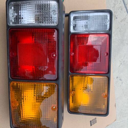 徐工吊车配件 偏头车 后尾灯 刹车灯 倒车灯 12T 20B 16B.5 50B