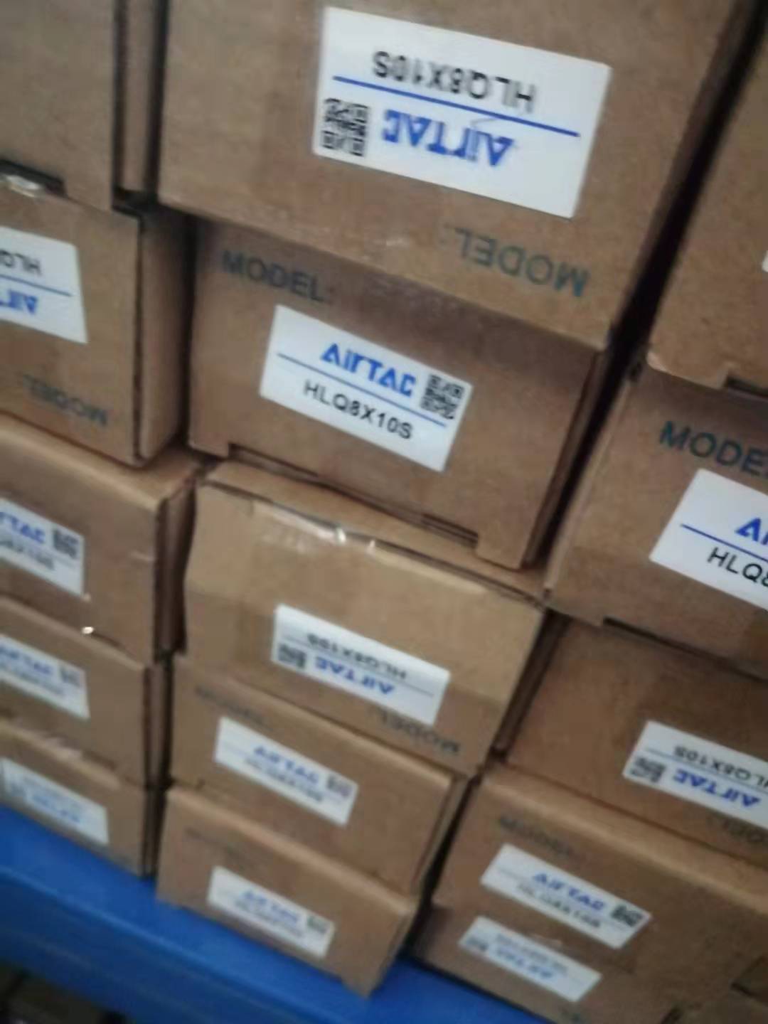 现货供应亚德客 HLQL HLQ20X10X20X30X40X50X75X100X125X150S