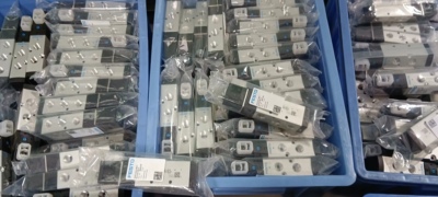 FESTO电磁阀VUVS-LK25-M52-AD-G14-1B2-S 8043218 151687下单发货