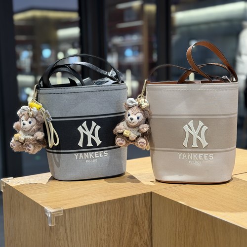 MLB 新款男女情侣通勤百搭复古NY标单肩斜挎水桶包 3ABMB015N