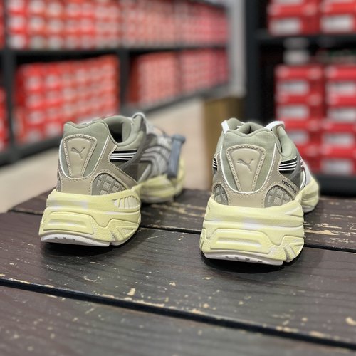 PUMA彪马 新款PLEASURES 系列老爹鞋缓震轻软弹复古休闲鞋391696