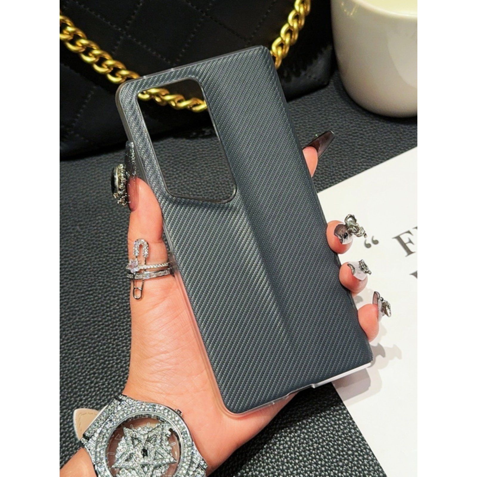 适用适用荣耀magicv2rsr保时捷款手机壳中轴铰链手机壳magicV2RSR