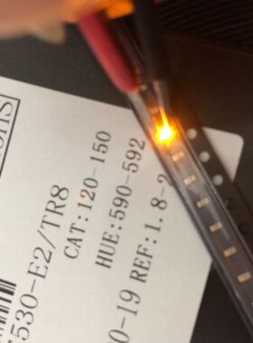 LED 灯珠0603黄色 贴片高亮发光管 15元/K 长期供应 银版 好质量