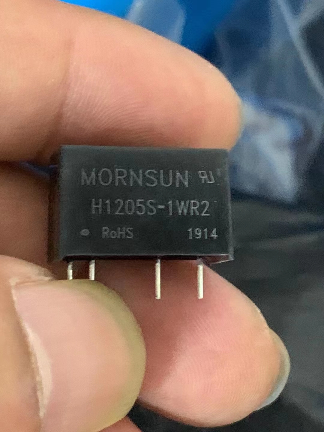 H1205S-1WR2金升阳DCDC电源模块12V转5V输出200mA功率1W原装现货