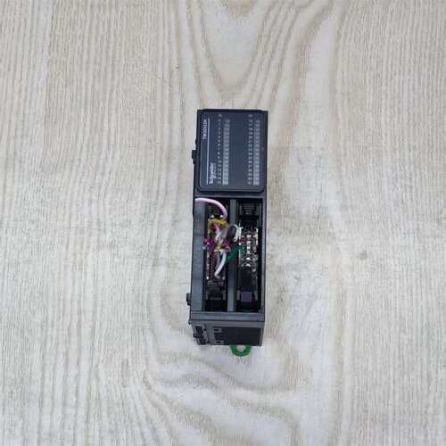 可维修plc模块    TM3DI32K