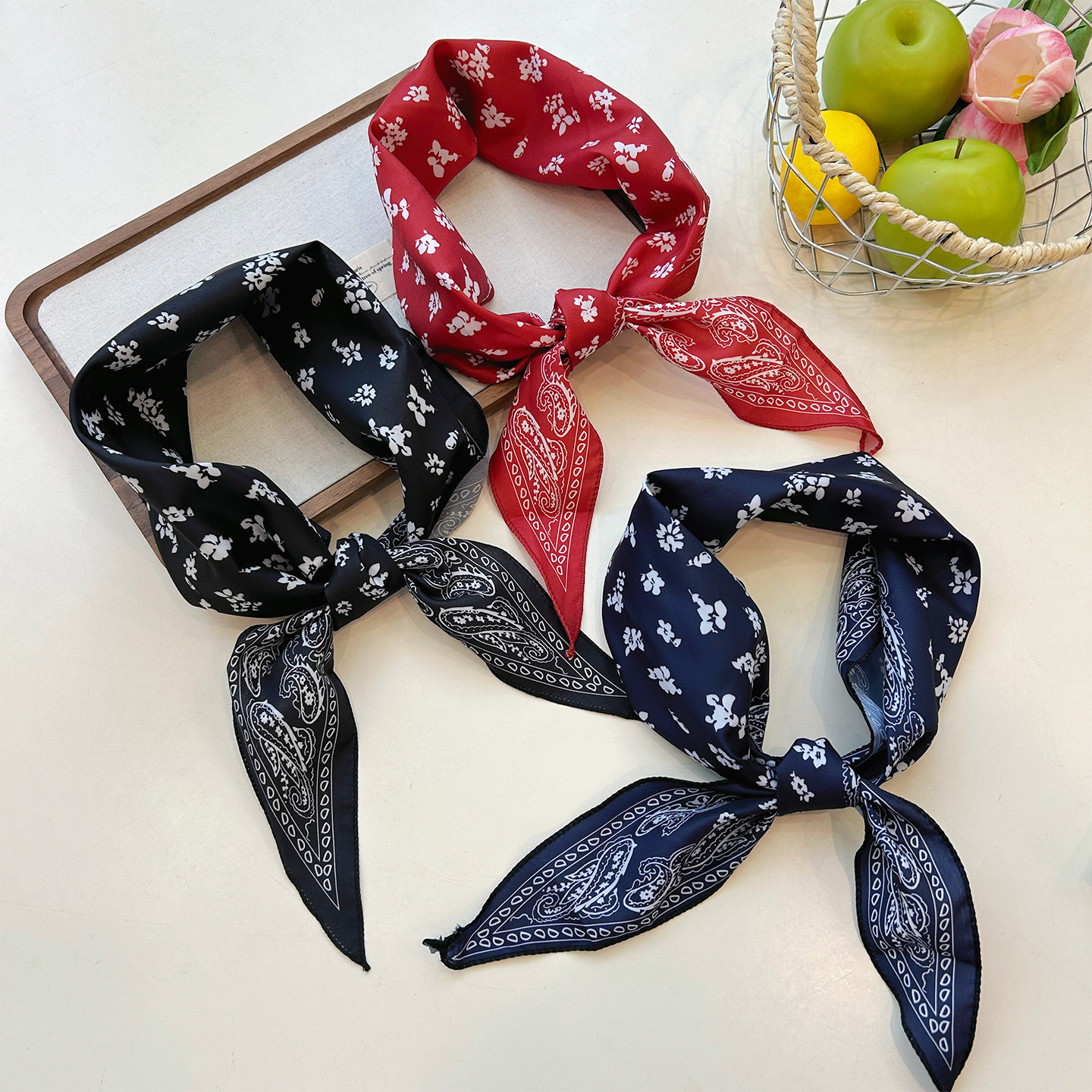 2025复古文艺时尚百搭三角巾丝巾女春夏季系脖领巾发带高级感丝巾,服饰配件/皮带/帽子/围巾,围巾/丝巾/披肩,淘宝优惠券,粉丝福利购,淘宝优惠卷