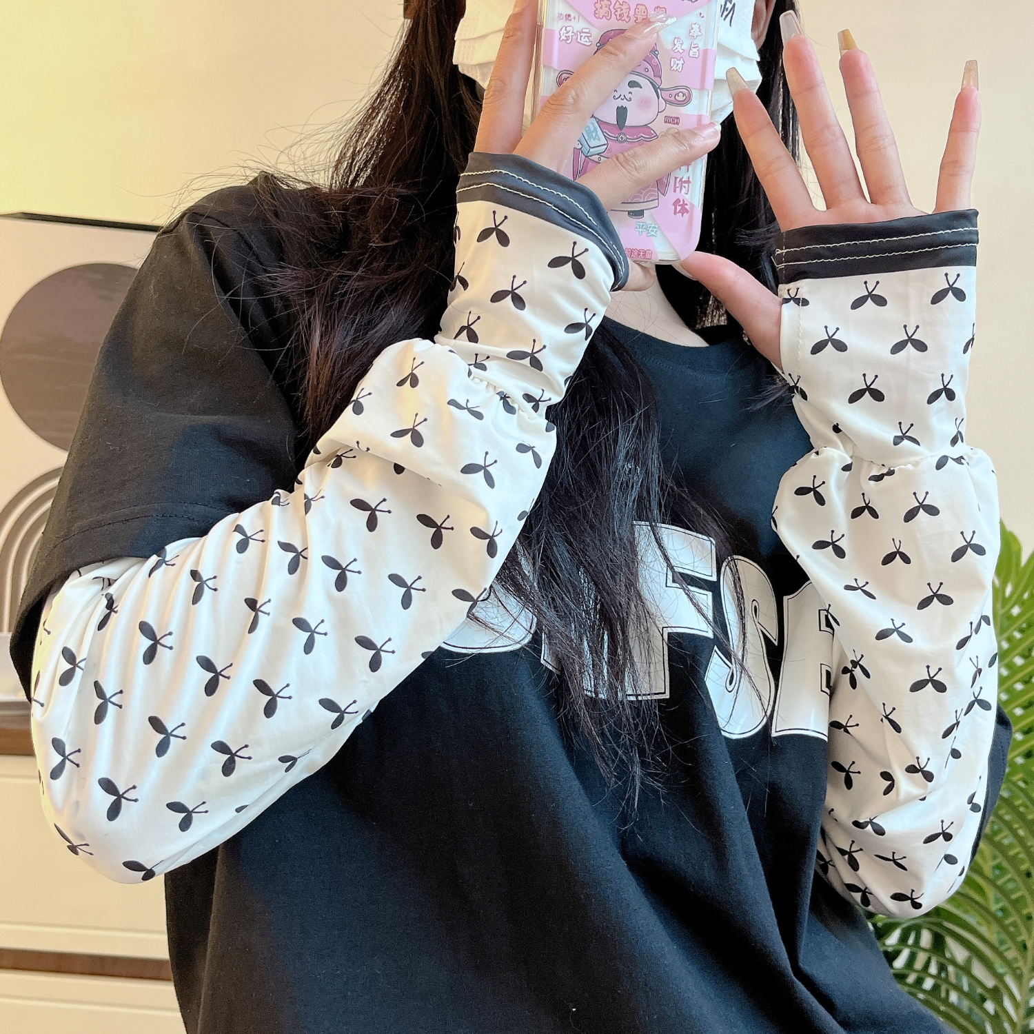 冰袖女夏季防晒印花冰丝袖套防紫外线薄款宽松户外骑行旅游护手臂