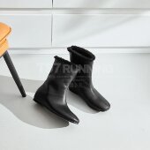 T97 胎牛版 欧洲站真皮极简风复古方头套筒百搭瘦瘦靴女G3212