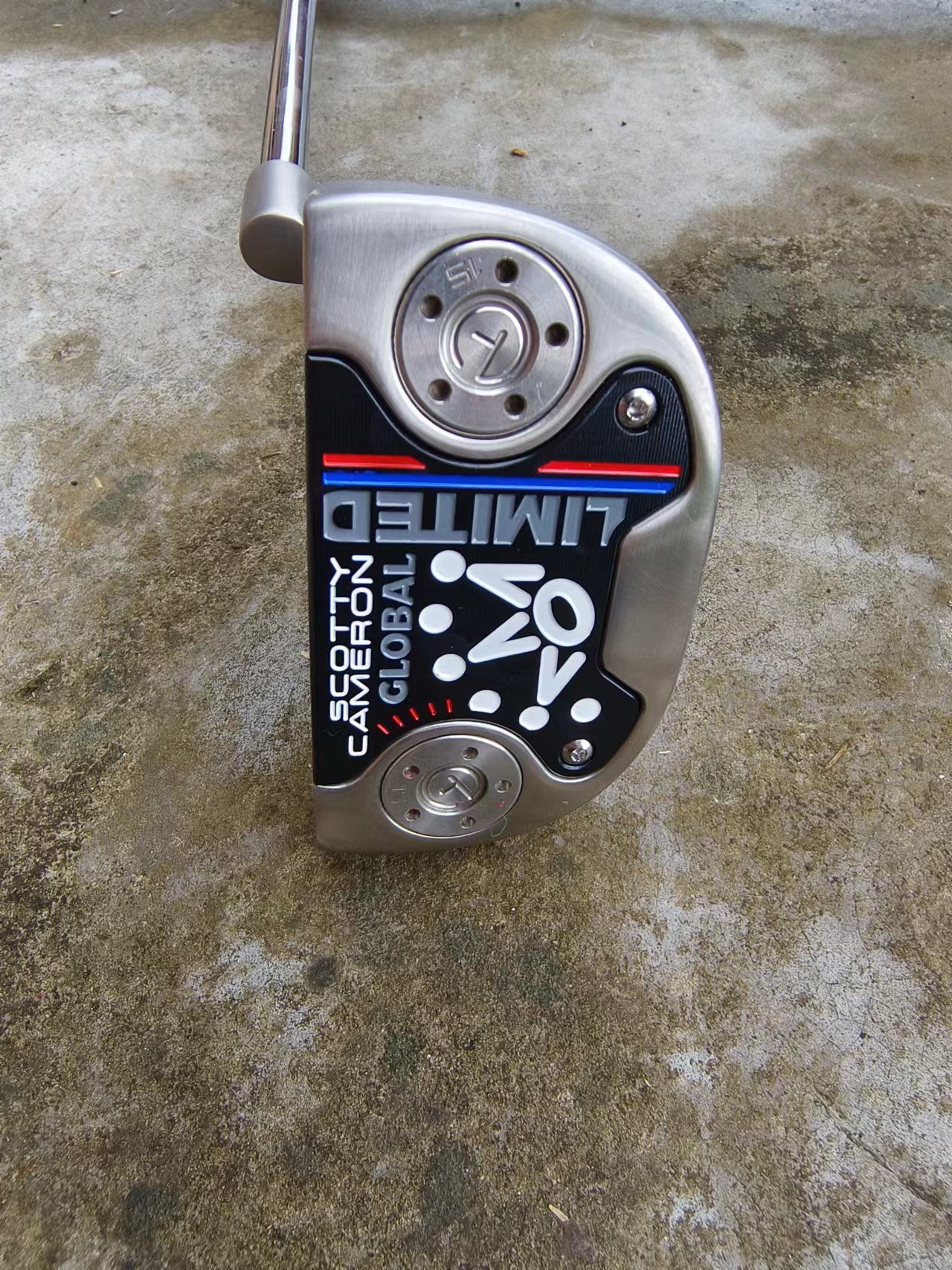 高尔夫球杆 新款推杆 卡梅隆皇冠半圆 免费配送扳手 帽套